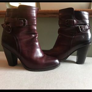 The Frye® Jenny Shield Short Bootie In Eggplant